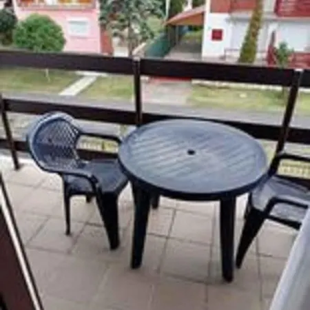 In 18415 バラトンフェニヴェシュ