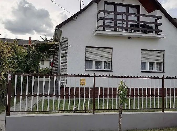 In 18415 * בלטונפנבש