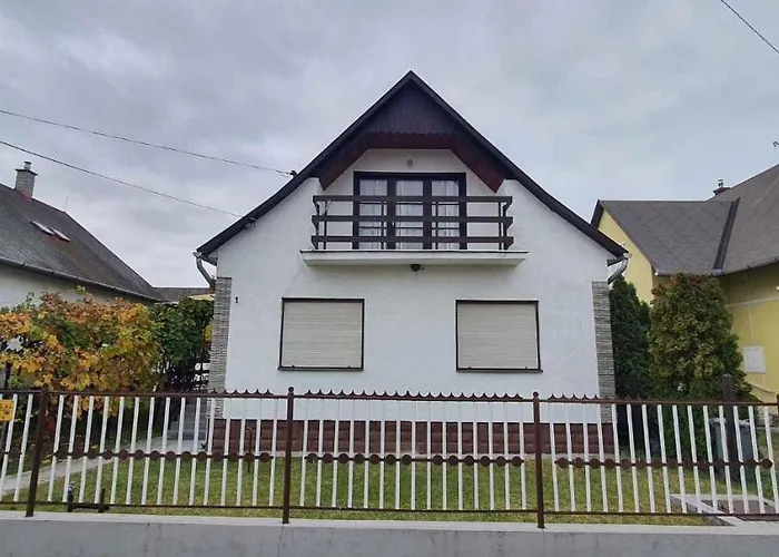 בית נופש In 18415 בלטונפנבש