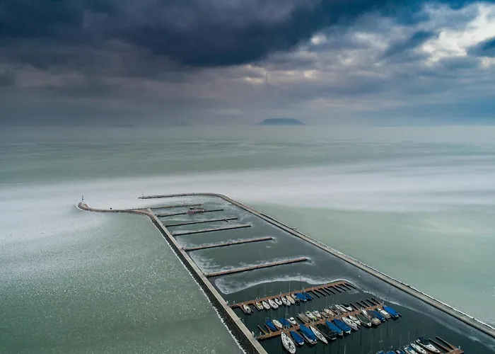 In 18415 בלטונפנבש