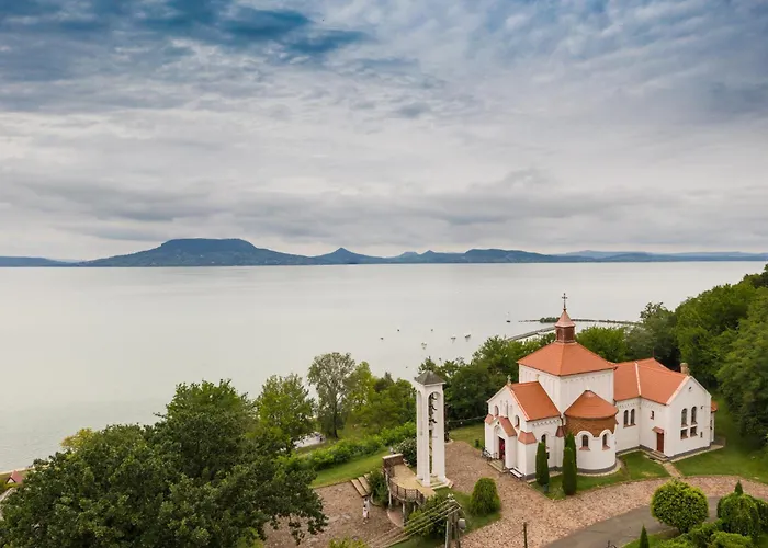 In 18415 בית נופש *